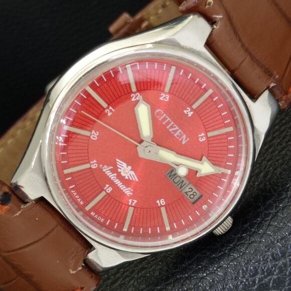 Vintage 1984 Citizen Automatic Mens Silver Watch W/daydate & Red accents - Picture 1 of 10